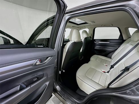New 2025 MAZDA CX-5 AWD 2.5 S w/ Preferred Package image 17