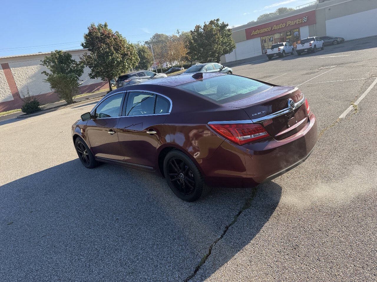 Used 2015 Buick LaCrosse Leather FWD image 2