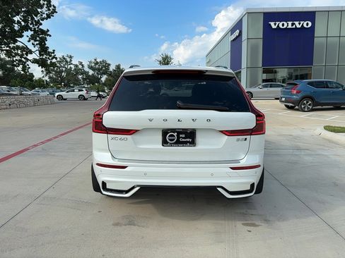 Used 2026 Volvo XC60 B5 Core w/ Protection Package Premier image 7
