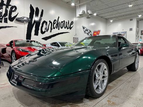 Used 1996 Chevrolet Corvette Coupe RWD image 18