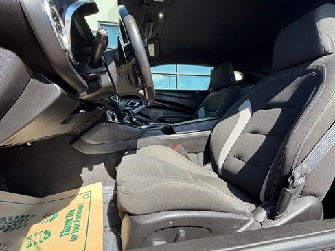 Used 2020 Chevrolet Camaro LT RWD image 9