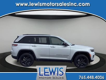 Used 2024 Jeep Grand Cherokee Altitude