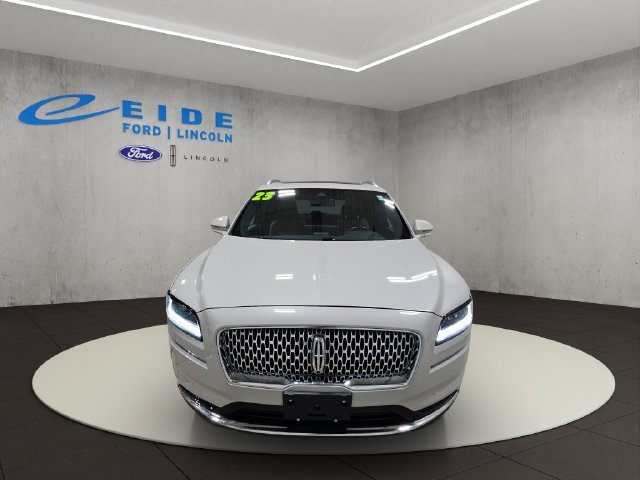 Used 2023 Lincoln Nautilus Reserve w/ Equipment Group 201A AWD/4WD image 6