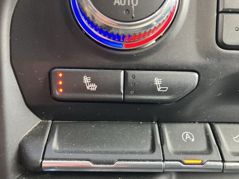 Used 2021 GMC Sierra 1500 Elevation image 25