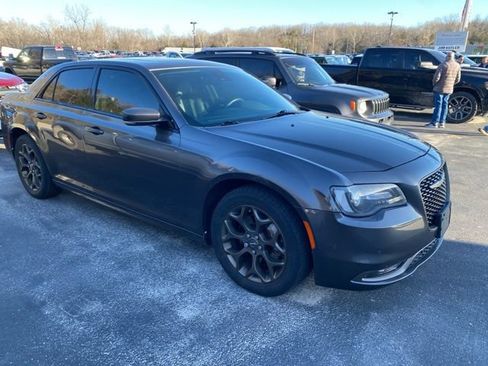 Used 2016 Chrysler 300 S w/ 300S Premium Group image 5