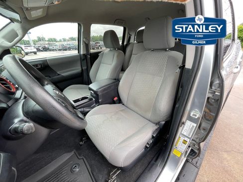 Used 2022 Toyota Tacoma SR w/ SR Convenience Package RWD image 7