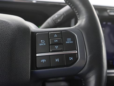 Used 2023 Ford F350 Lariat image 14