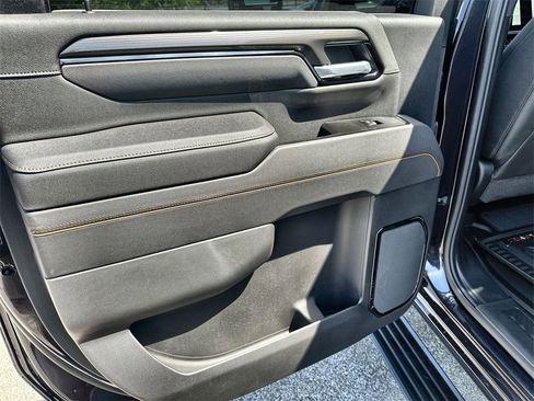 New 2026 GMC Sierra 2500 AT4 w/ AT4 Premium Plus Package image 15