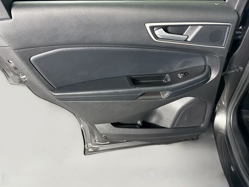 Used 2017 Ford Edge SEL w/ Equipment Group 201A FWD image 26