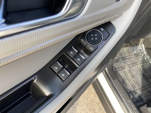 New 2026 Ford Explorer Active image 39