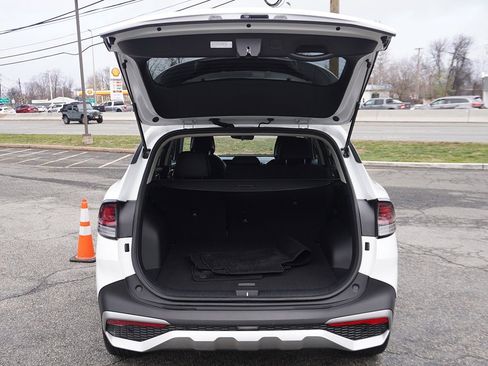 Used 2023 Kia Sportage EX image 21