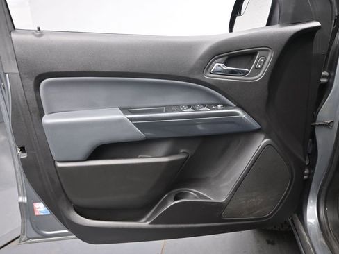 Used 2018 Chevrolet Colorado Z71 AWD/4WD image 24