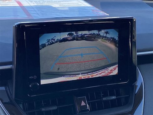 Certified 2026 Toyota Corolla LE image 28