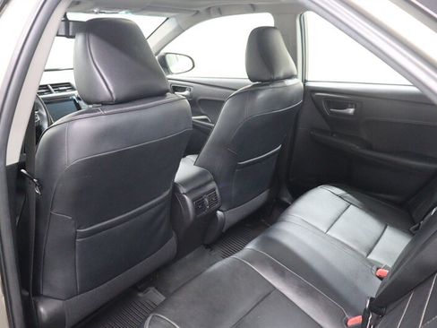 Used 2015 Toyota Camry XLE FWD image 24