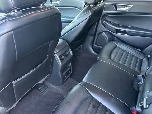 Certified 2020 Ford Edge SEL w/ Convenience Package image 4