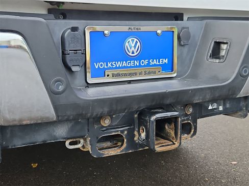 Used 2022 Ford F350 Lariat w/ FX4 Off-Road Package image 35