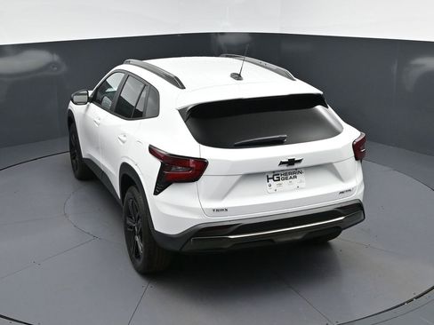New 2026 Chevrolet Trax ACTIV w/ Driver Confidence Package image 33