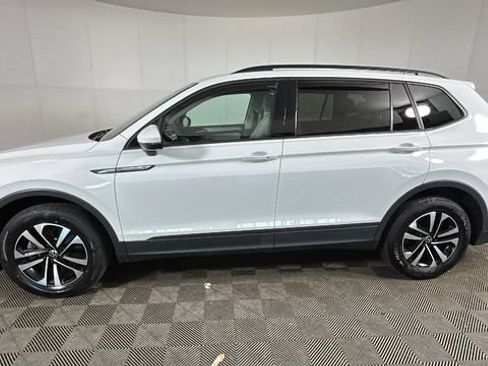 Used 2023 Volkswagen Tiguan S FWD image 5