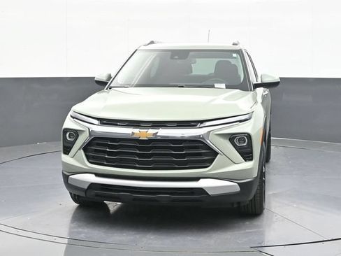 New 2026 Chevrolet TrailBlazer LT w/ Convenience Package FWD image 2