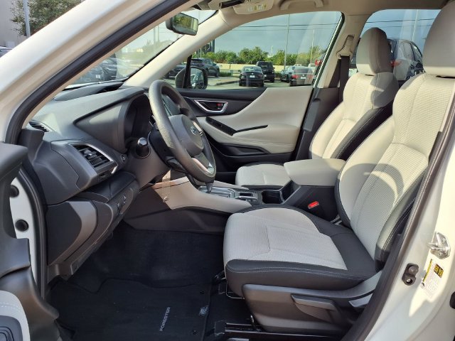 Certified 2023 Subaru Forester AWD/4WD image 6