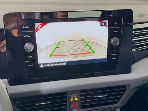 New 2026 Volkswagen Jetta SE FWD image 16