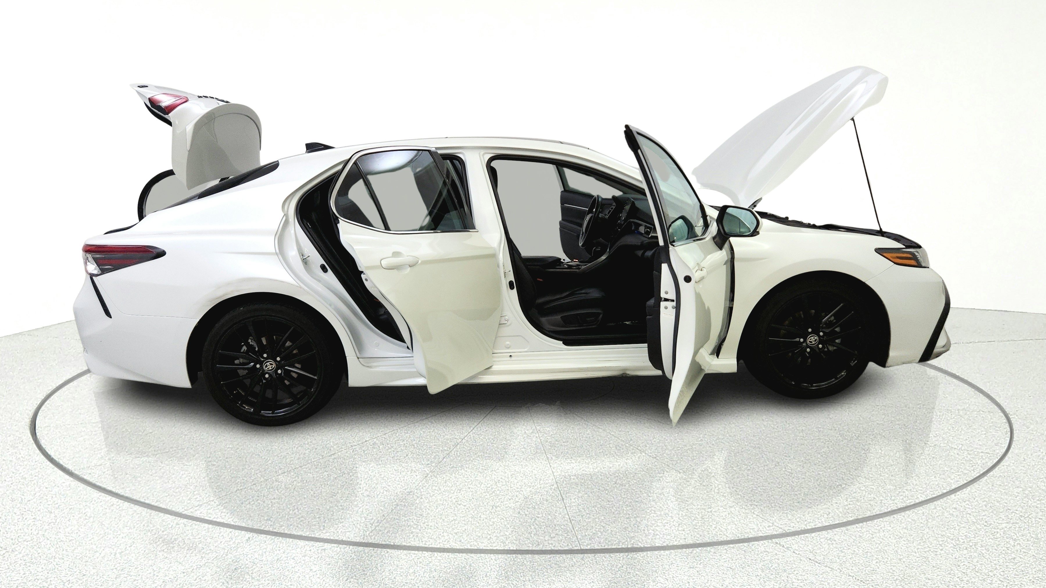 Used 2023 Toyota Camry XSE w/ Cold Weather Package FWD image 15