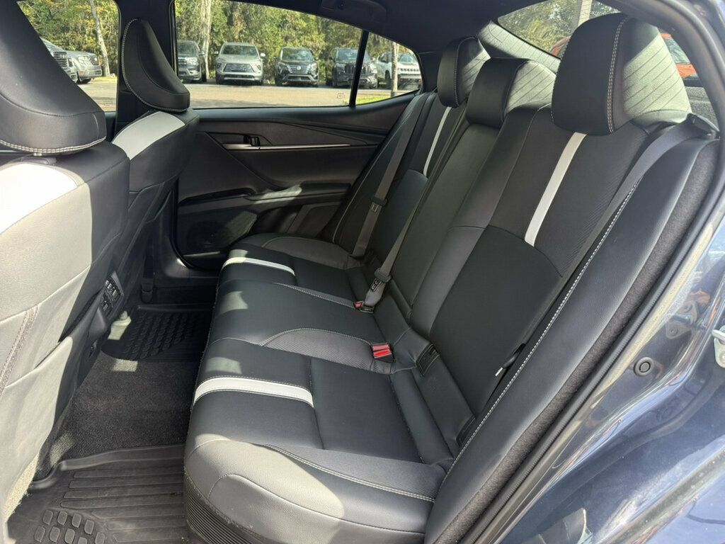 Used 2026 Toyota Camry SE FWD image 7