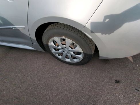 Used 2020 Toyota Corolla LE w/ Body Protection Package FWD image 5