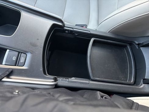 Used 2021 Honda Accord Touring image 18