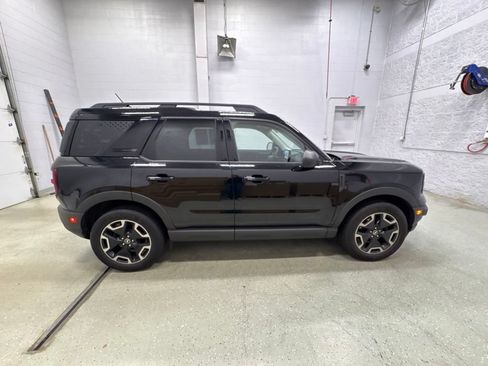 Used 2021 Ford Bronco Sport Outer Banks AWD/4WD image 3