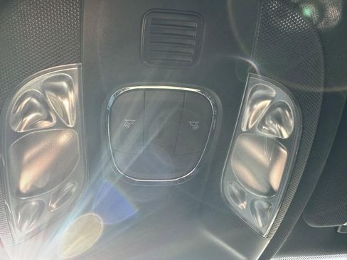 Used 2024 Jeep Compass Latitude image 29