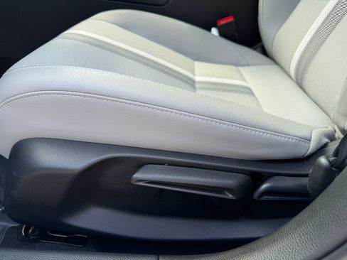 Certified 2025 Honda Civic Sport image 18