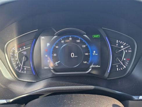 Used 2020 Hyundai Santa Fe SEL image 23