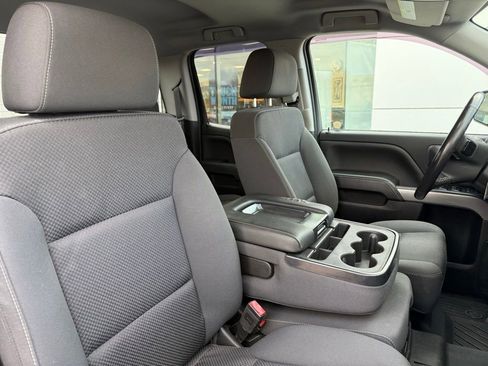 Used 2019 Chevrolet Silverado 1500 LT w/ All Star Edition image 22