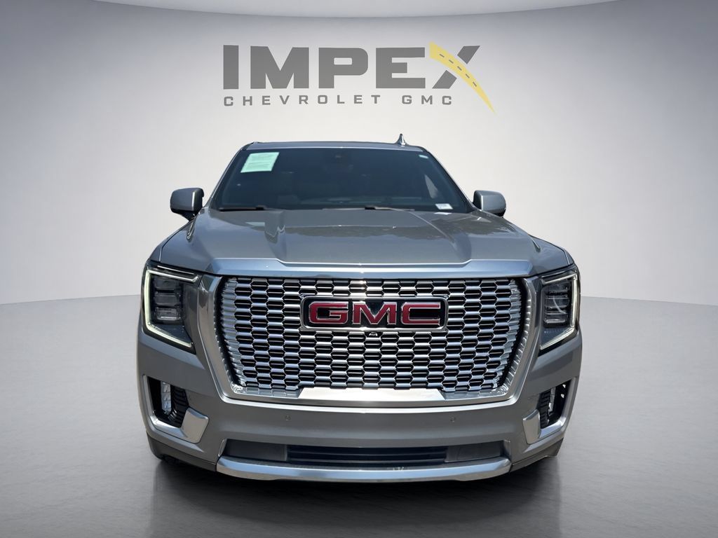 Used 2024 GMC Yukon XL Denali w/ Advanced Technology Package AWD/4WD image 6