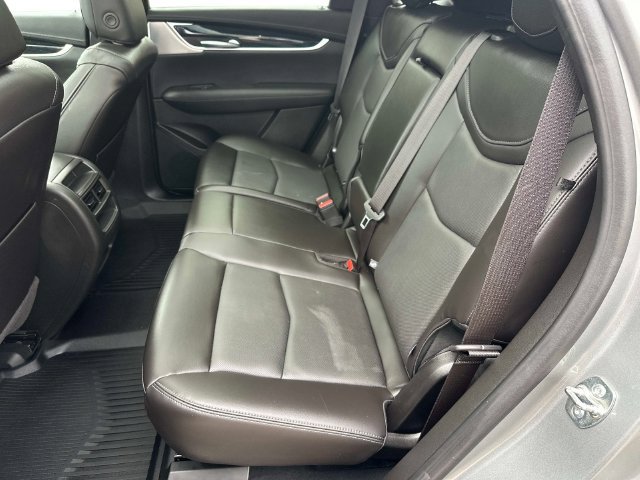 Certified 2025 Cadillac XT5 Premium Luxury w/ LPO, Floor Liner Package AWD/4WD image 13
