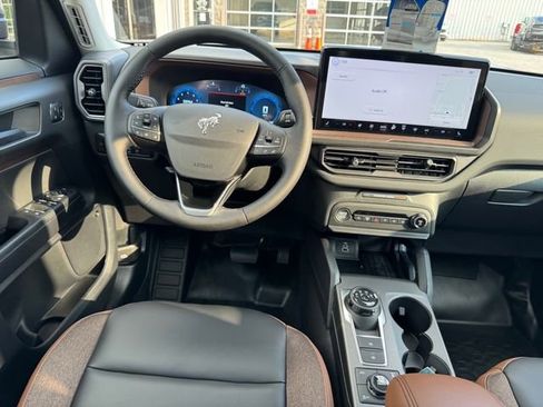 New 2025 Ford Bronco Sport Outer Banks w/ Sasquatch Outer Banks Package AWD/4WD image 12