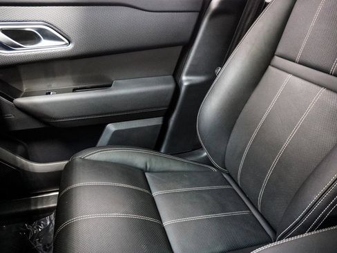 Used 2022 Land Rover Range Rover Velar S image 31