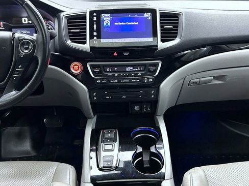 Used 2018 Honda Pilot Elite image 13
