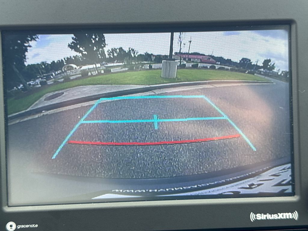 Used 2022 Toyota RAV4 XLE Premium FWD image 31
