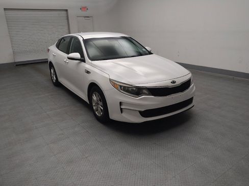 Used 2016 Kia Optima LX FWD image 13