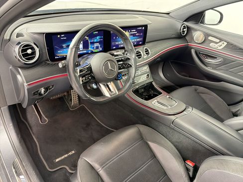 Used 2022 Mercedes-Benz E 53 AMG 4MATIC Sedan image 4