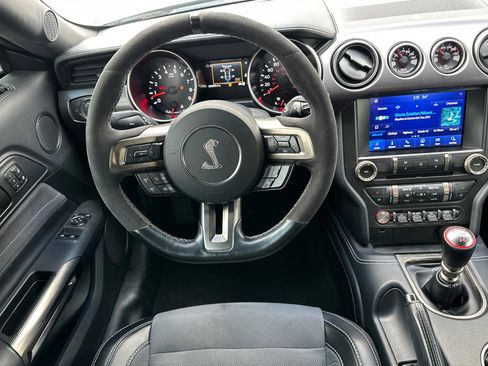 Used 2019 Ford Mustang Shelby GT350 w/ Technology Package image 16