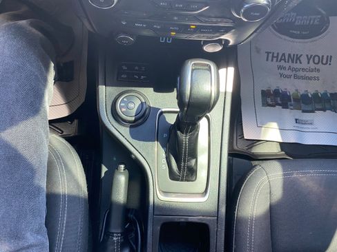 Used 2020 Ford Ranger XLT w/ Equipment Group 302A Luxury AWD/4WD image 13