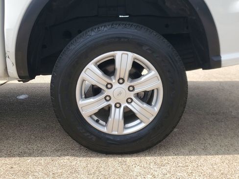 Used 2019 Ford Ranger XL w/ Equipment Group 101A Mid RWD image 6