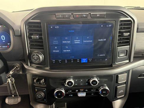 Used 2024 Ford F150 XLT w/ Mobile Office Package image 21