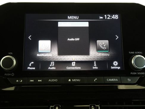 Used 2025 Nissan Pathfinder SV FWD image 17