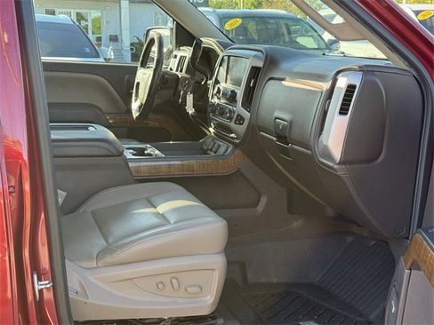 Used 2018 GMC Sierra 1500 SLT image 17
