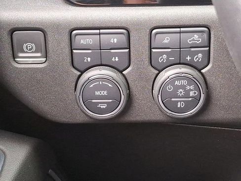 Used 2022 Chevrolet Silverado 1500 RST w/ RST All Star Premium Package image 25