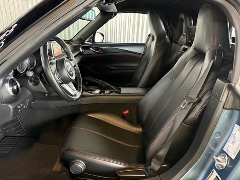 Used 2016 MAZDA MX-5 Miata Grand Touring RWD image 18